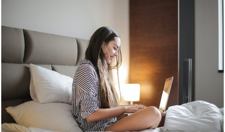 Quarter of UK viewers ‘replacing linear TV with streaming’