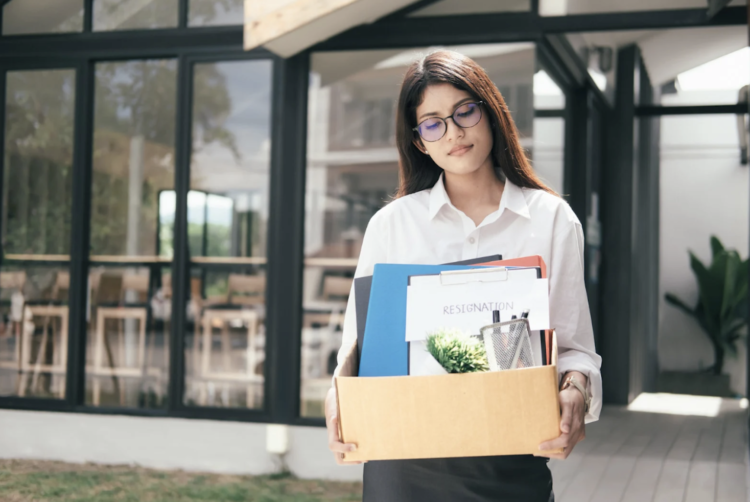 Stop cosplaying feminism 