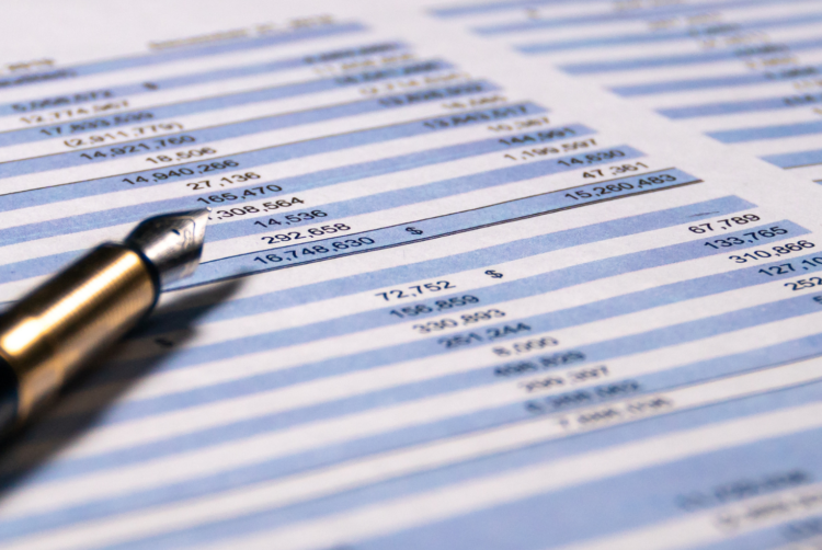 AI, restructuring, missed expectations and a rescue mission: A turbulent Q4 for the holding groups