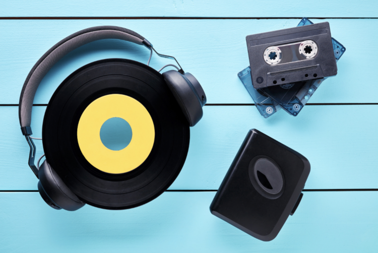 From Cassette Futurism to Friction Maxing: Why we want tactile media experiences again 