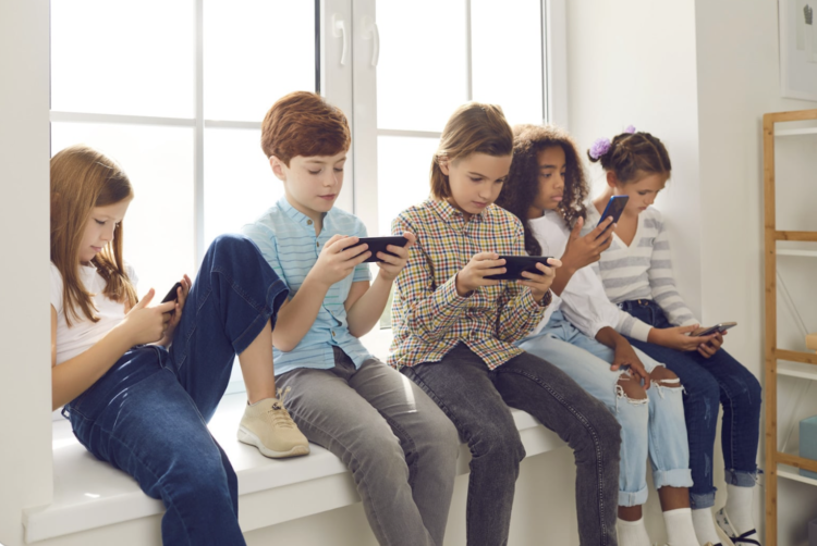 When will newspapers get off the fence and support a social media ban for under-16s?