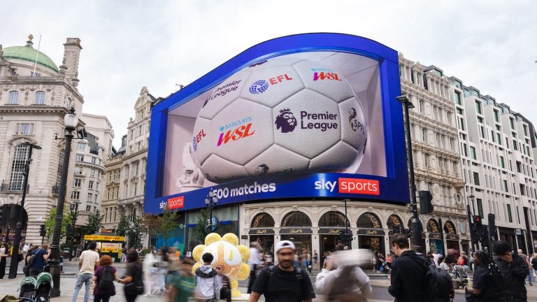 People still trust people: Why creators and DOOH belong together 